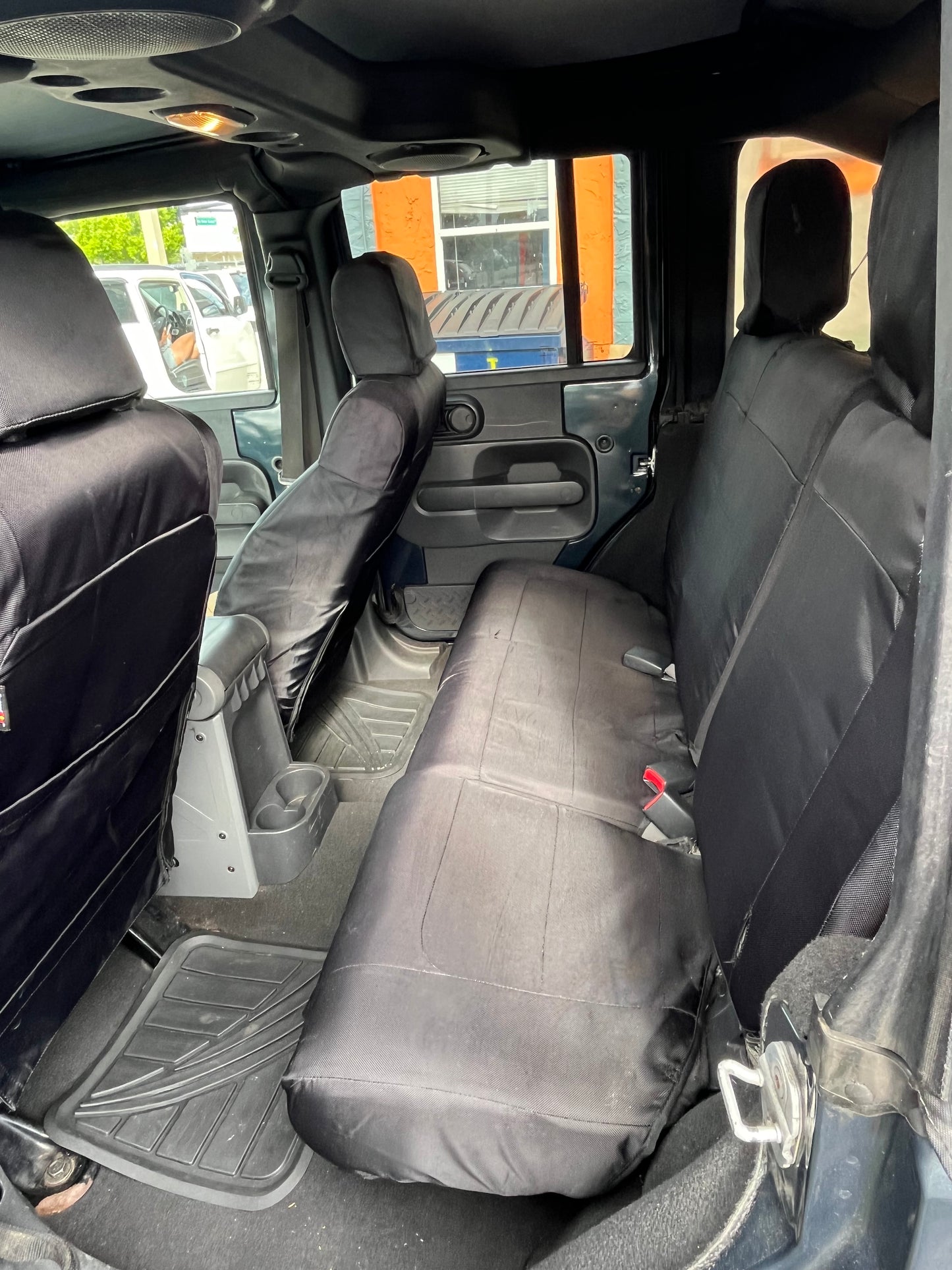 Sold-2007 Jeep Wrangler Unlimited
Sahara Sport Utility 4D/ZOE’s Reliable CARS