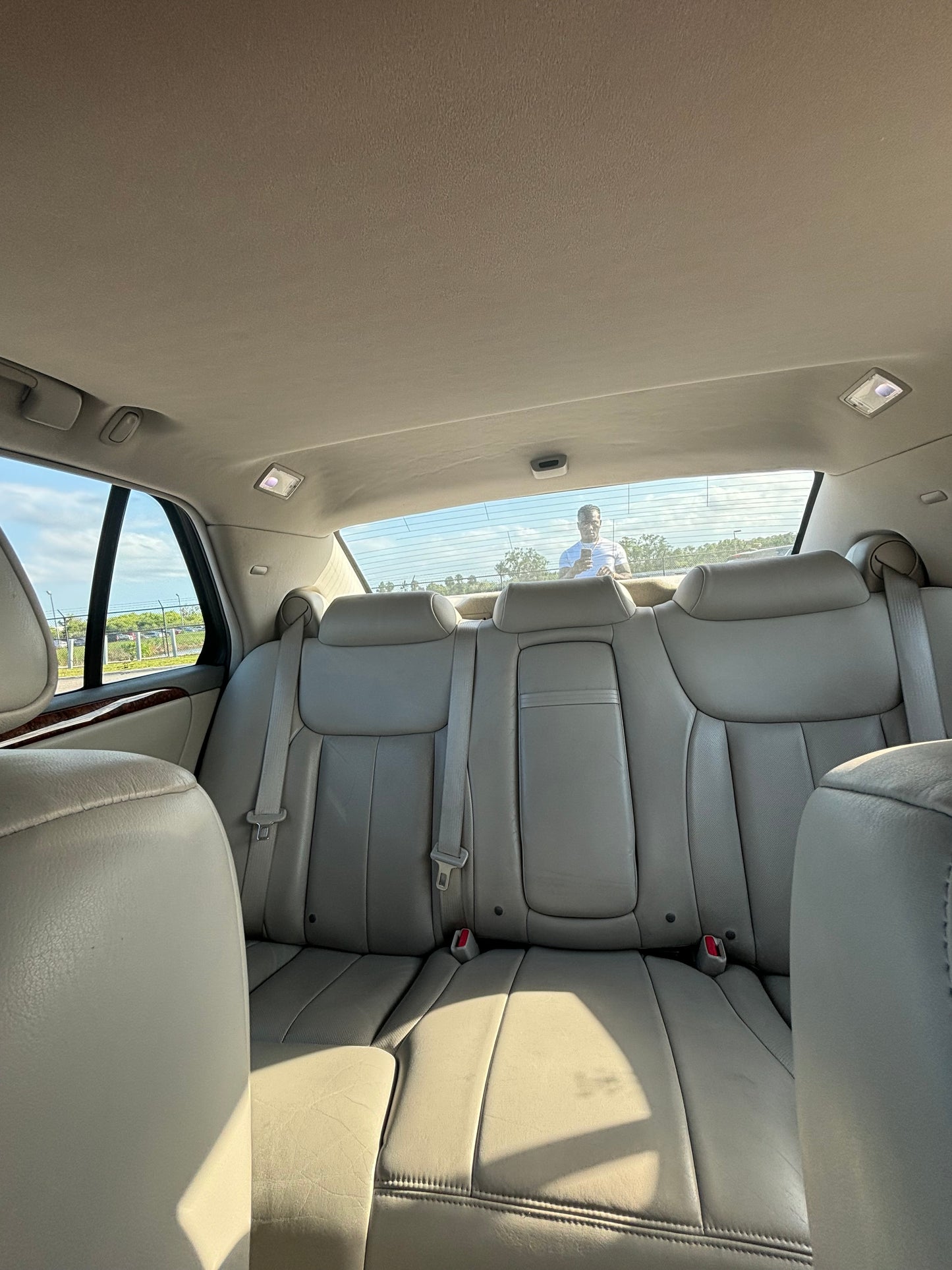 Sold-2008 Cadillac DTS •
Sedan 4D / ZOE’s Reliable CARS