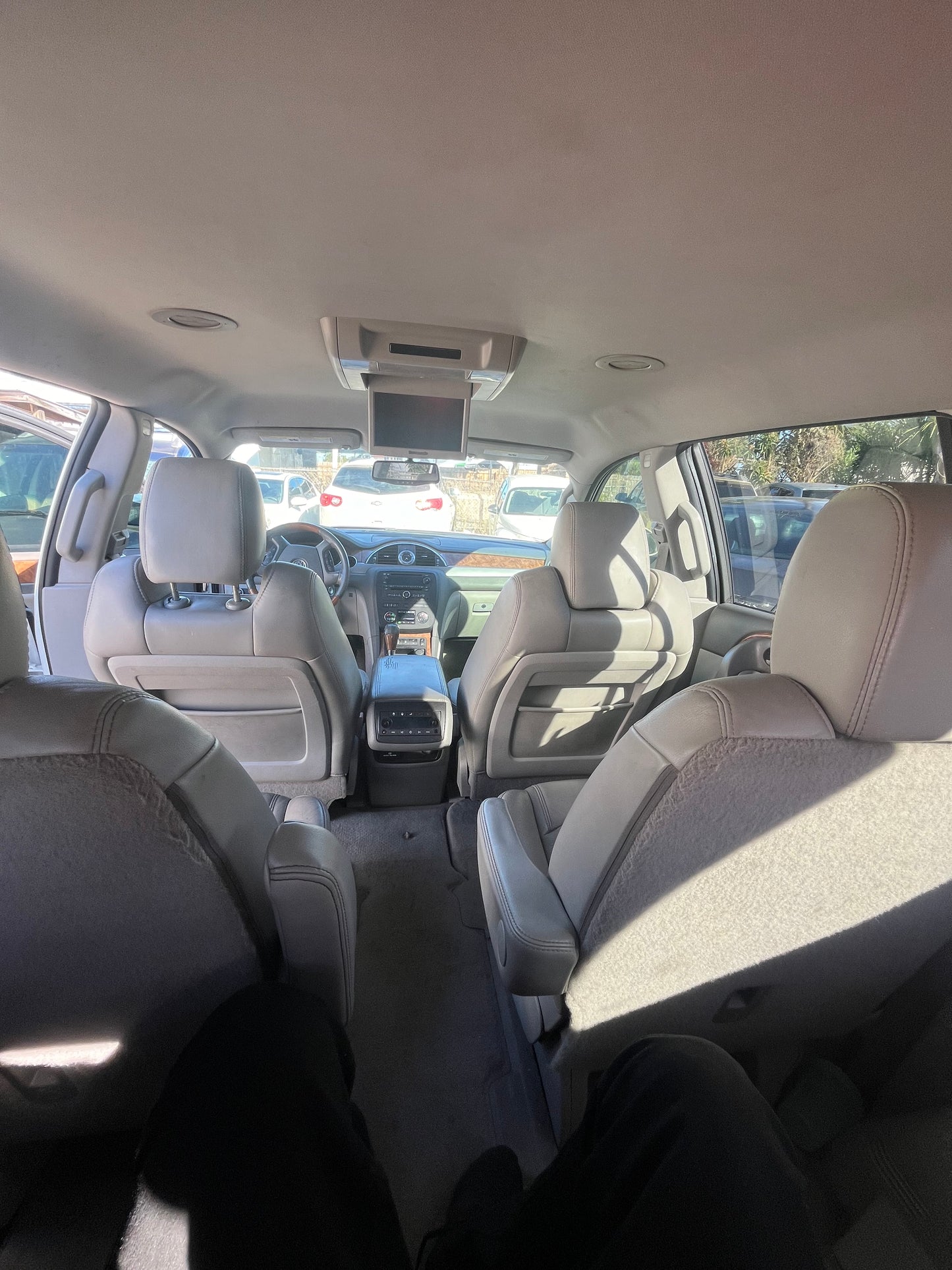 Sold-2012 Buick Enclave Convenience Sports Utility /ZOE’s Reliable CARS