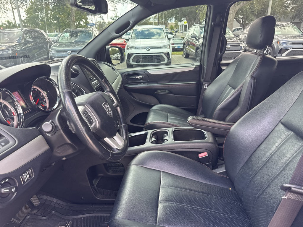 Dodge Journey SXT FWD For Rent-$60 A Day/1 Week $55 Per Day/2 Weeks $50 Per Day