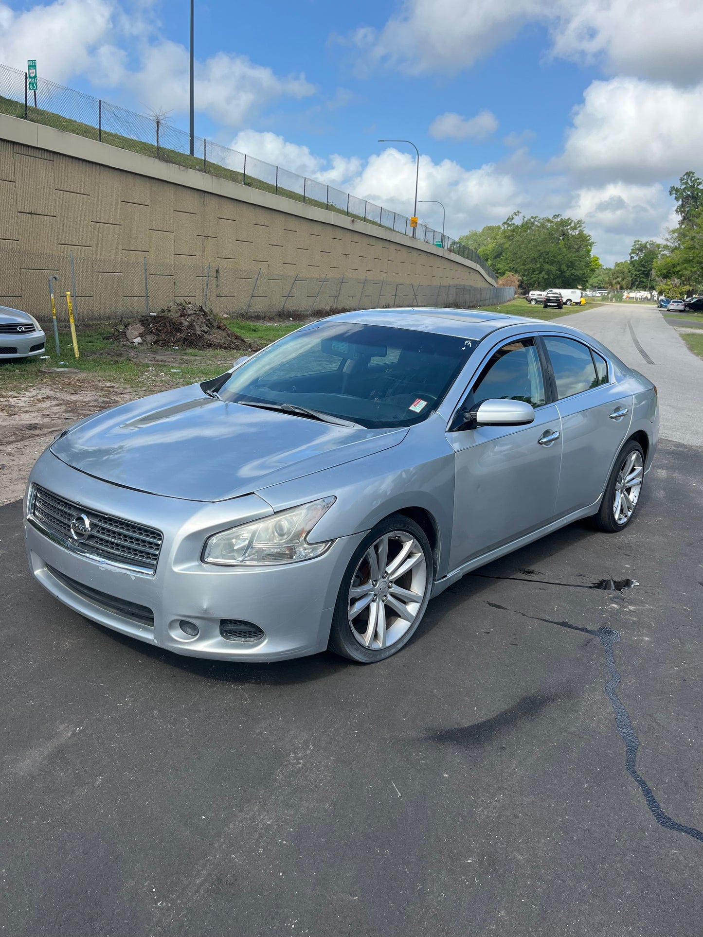 Sold-2009 Nissan Maxima With 178,678 Miles/ ZOE’s Reliable Cars/ Cars