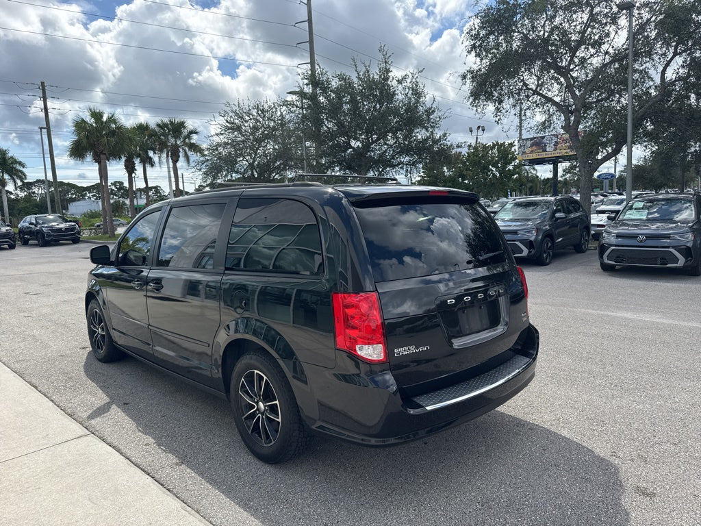 Dodge Journey SXT FWD For Rent-$60 A Day/1 Week $55 Per Day/2 Weeks $50 Per Day