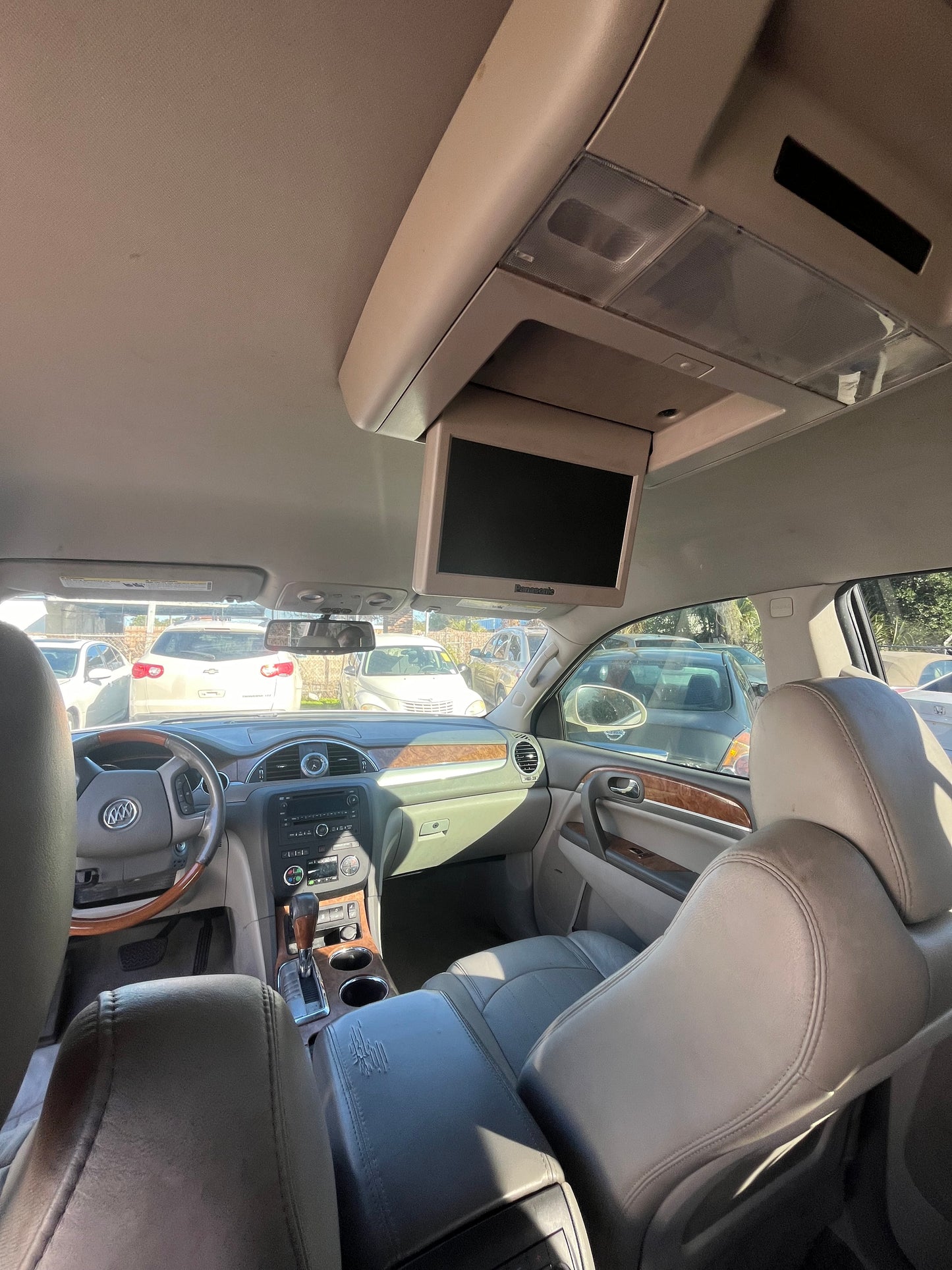 Sold-2012 Buick Enclave Convenience Sports Utility /ZOE’s Reliable CARS