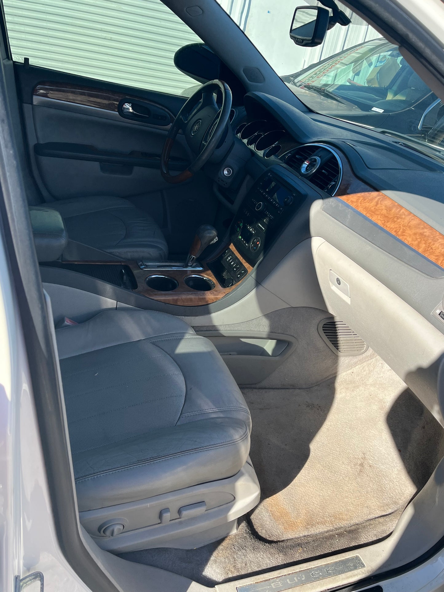 Sold-2012 Buick Enclave Convenience Sports Utility /ZOE’s Reliable CARS