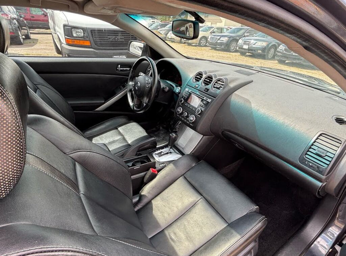 Nissan Altima Coupe 2 Doors- For Rent-$40 A Day/1 Week $35 A Day/2 Weeks $30 A Day