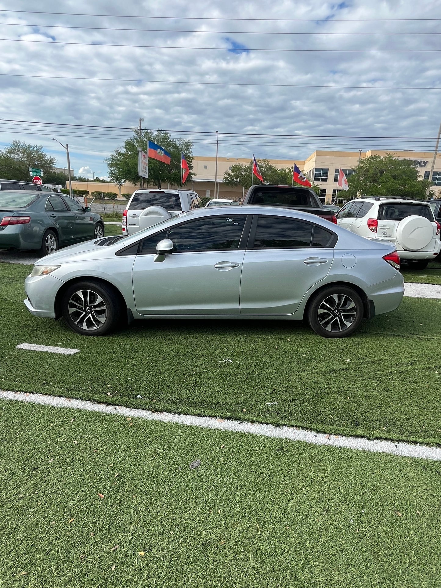 Sold-2013 Honda Civic EX-L Sedan / ZOE Got Cars