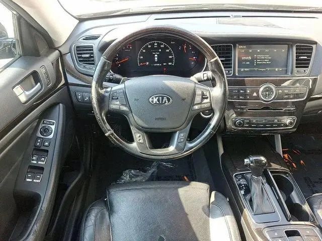 KIA CADENZA PREMIUM- For Rent-$55 A Day/1 Week $50/2 Weeks $45