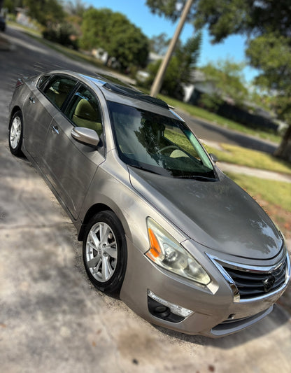 2013 Nissan Altima SL / ZOE’s Reliable Cars/Cars