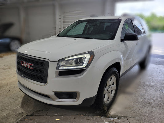White GMC Acadia (7Seats) For Rent-$70 A Day-Week $62.28 A Day-2 Weeks $56 A Day