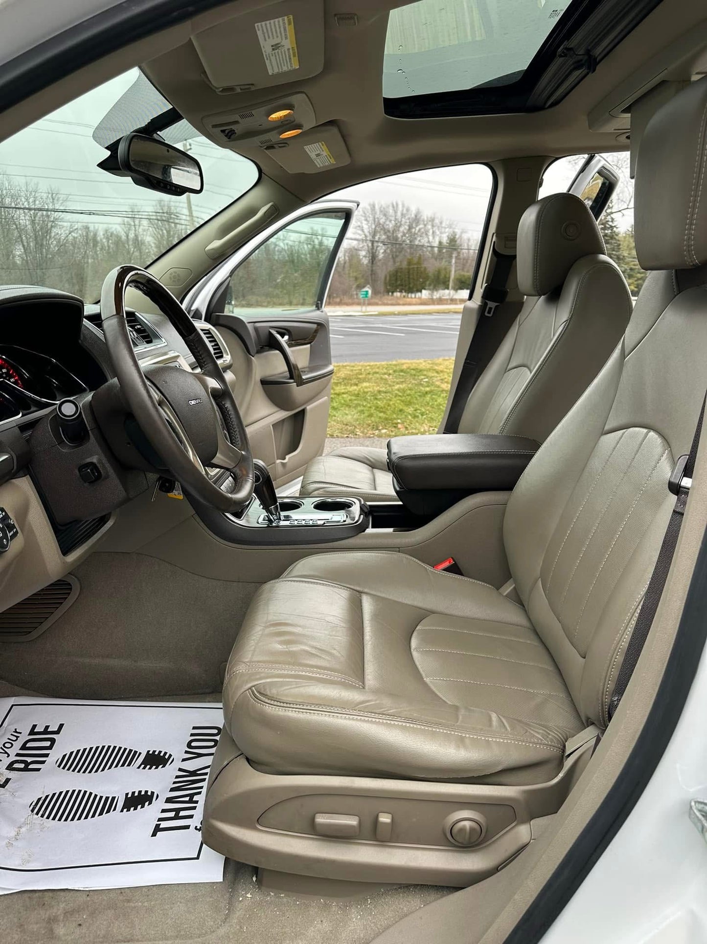 White GMC Acadia (7Seats) For Rent-$70 A Day/1 Week $65 A Day/2 Weeks $60 A Day