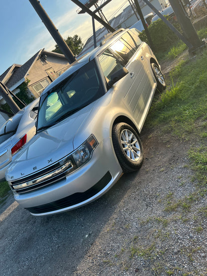 Sold-2017 Ford Flex · SE Sport Utility 4D/ 189,655 miles / ZOE GOT CARS