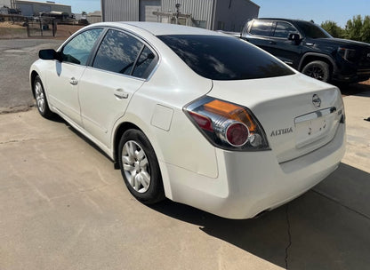 Nissan Altima 2.5 - For Rent-$40 A Day/1 Week $35 A Day/2 Weeks $30 A Day