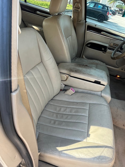 2006 Lincoln Town car/ZOE Got Cars/Cars