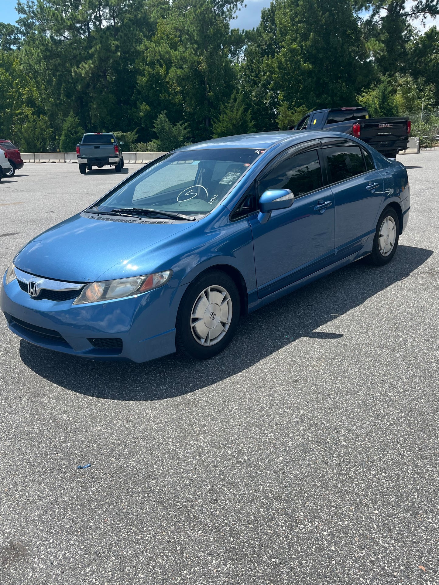 2010 Honda Civic Hybrid 163,567 miles/ZOE’s Reliable CARS /Cars