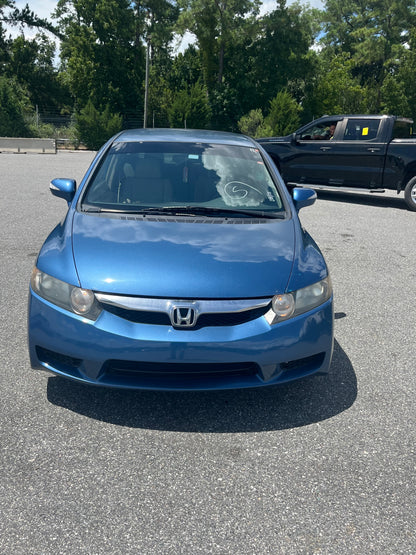 2010 Honda Civic Hybrid 163,567 miles/ZOE’s Reliable CARS /Cars