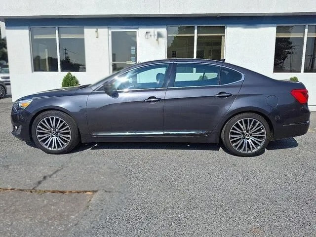 KIA CADENZA PREMIUM- For Rent-$55 A Day/1 Week $50/2 Weeks $45