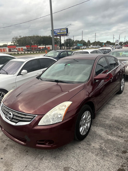 2006 Nissan Altima / ZOE Got Cars / Cars