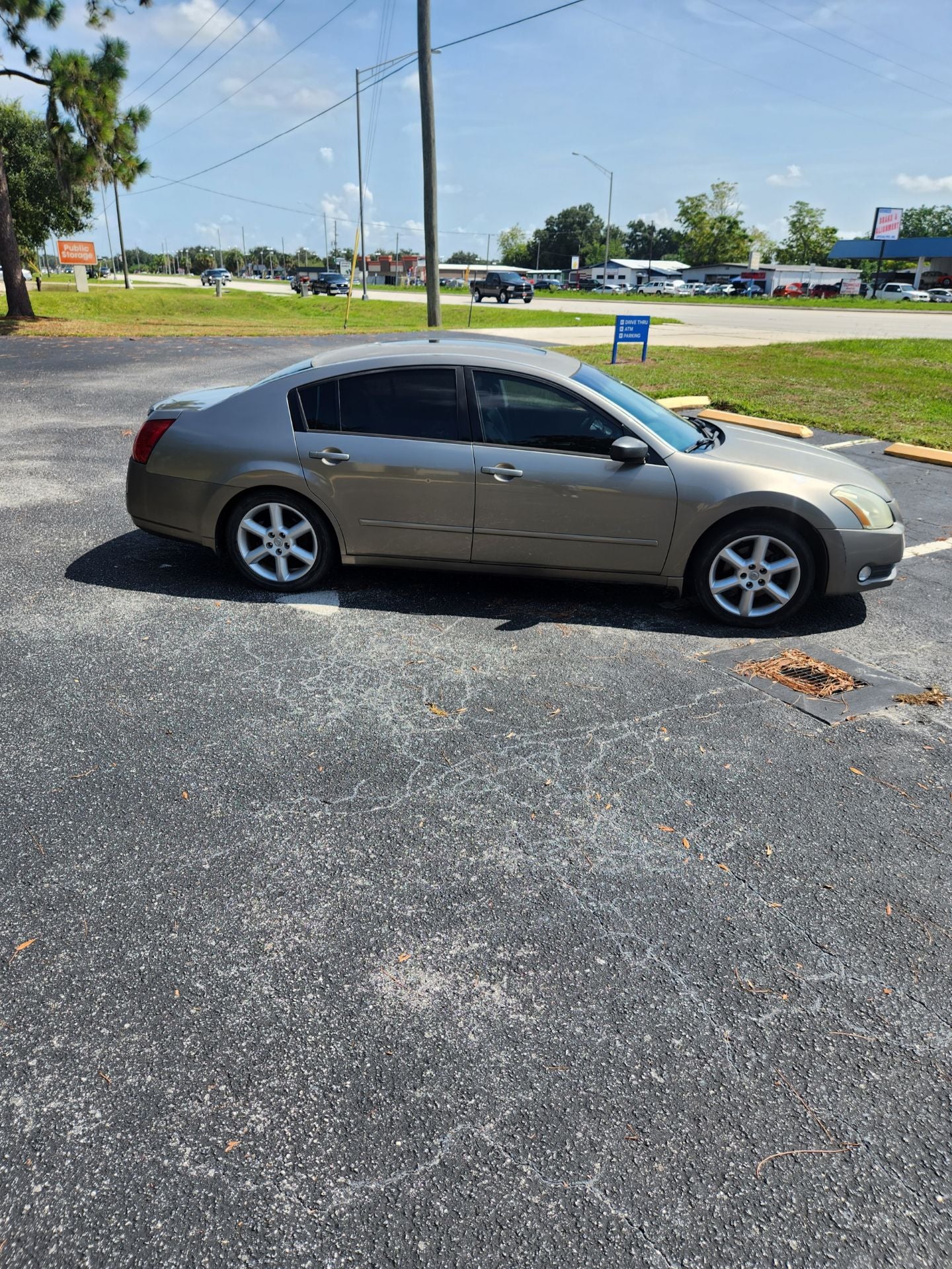 Sold-2007 Nissan Maxima / ZOE Got Cars / Cars