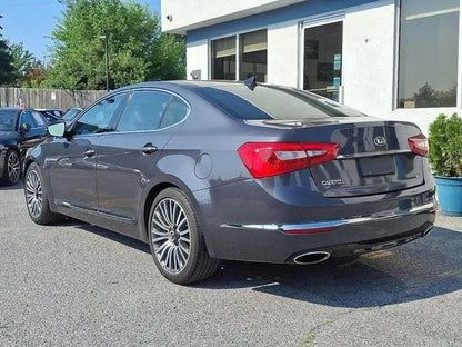 KIA CADENZA PREMIUM- For Rent-$55 A Day/1 Week $50/2 Weeks $45