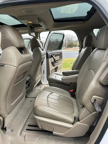 White GMC Acadia (7Seats) For Rent-$70 A Day/1 Week $65 A Day/2 Weeks $60 A Day