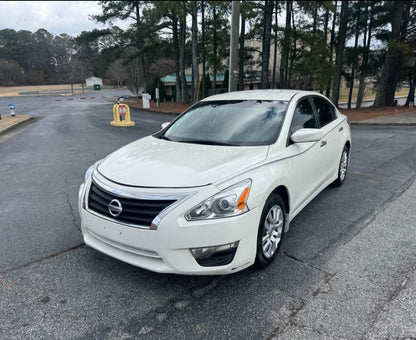 2013 Nissan Altima S/ 162,000 Miles/ ZOE’s Reliable Cars/Cars